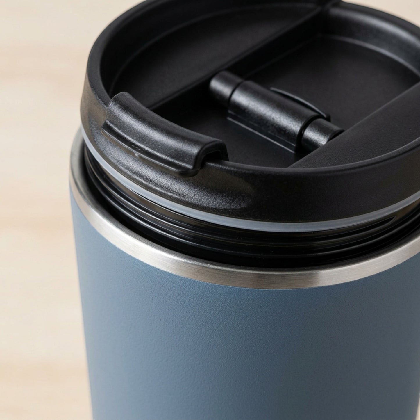Nivt Compact Coffee Travel Mug Slate Flip Lid 16 oz